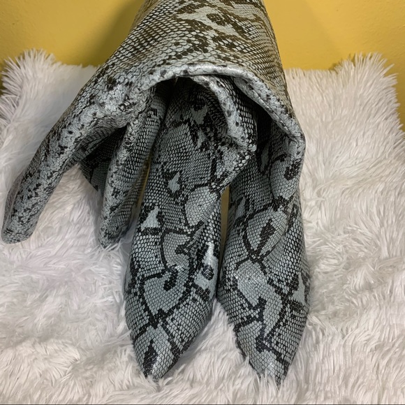 Steve Madden Women’s 6 1/2 Kimari Pointed Toe Pull-On Dress Animal Print Boots - Picture 13 of 14